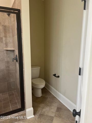 1920 Leighton Drive A, Greenville, NC 27834