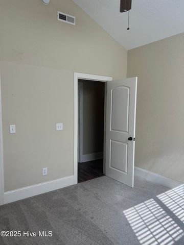 1920 Leighton Drive A, Greenville, NC 27834