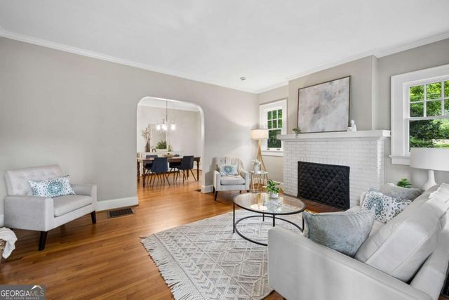 211 Greenwood Circle, Decatur, GA 30030