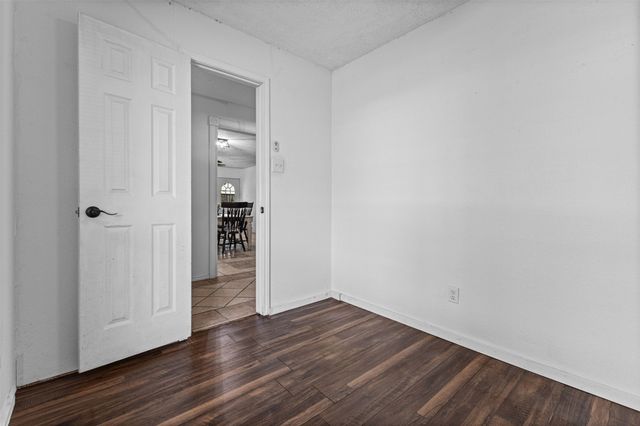 10717 County Road 507, Venus, TX 76084