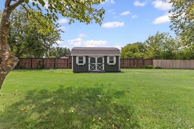 10717 County Road 507, Venus, TX 76084