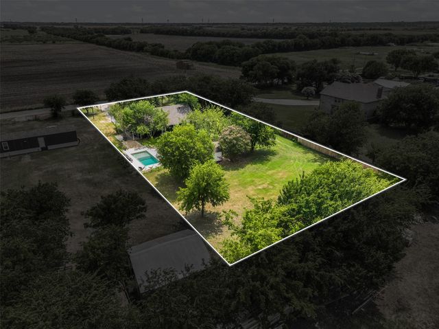 10717 County Road 507, Venus, TX 76084