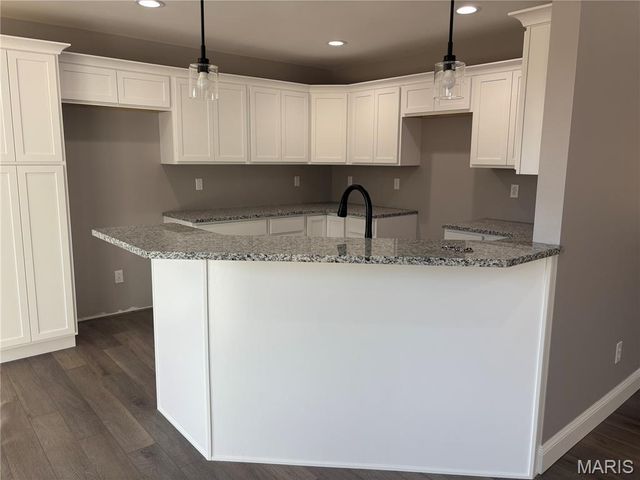 7 Ivy Lane, Fredericktown, MO 63645