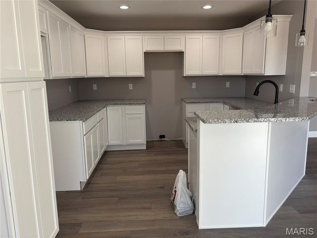 7 Ivy Lane, Fredericktown, MO 63645