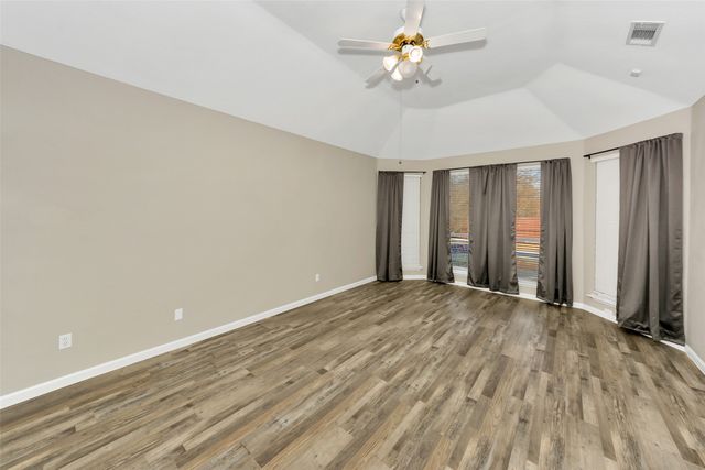 857 SUMMIT POINTE, Lewisville, TX 75077