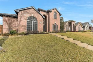 857 SUMMIT POINTE, Lewisville, TX 75077
