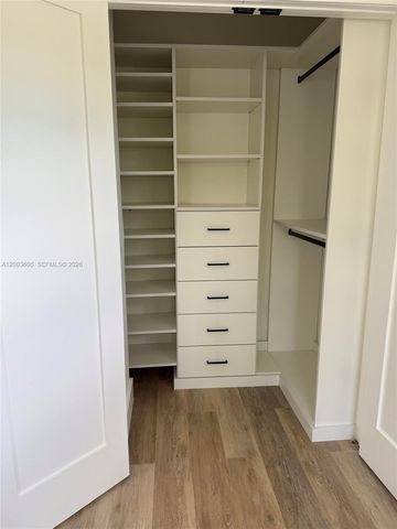 8320 SW 161st St, Palmetto Bay, FL 33157