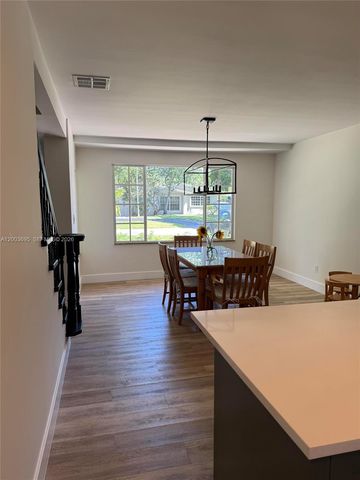 8320 SW 161st St, Palmetto Bay, FL 33157