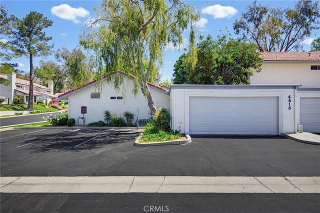 6818 Poppyview Drive, Oak Park, CA 91377