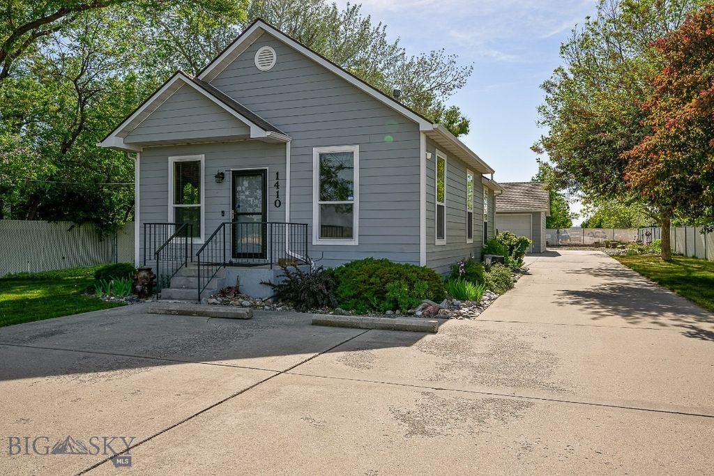 1410 Hawthorne Lane, Billings, MT 59105