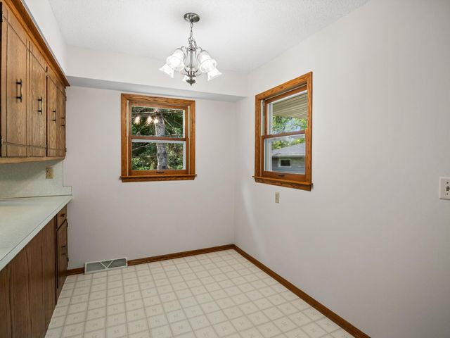 6573 Berkshire Lane N, Maple Grove, MN 55311