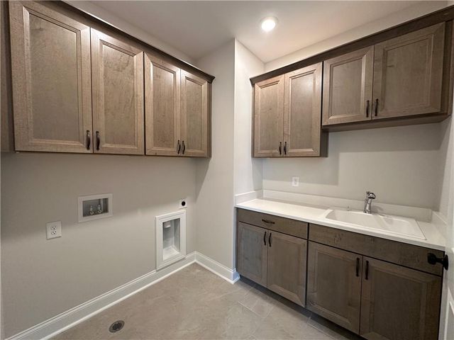 5640 Broad River View, Peachtree Corners, GA 30092