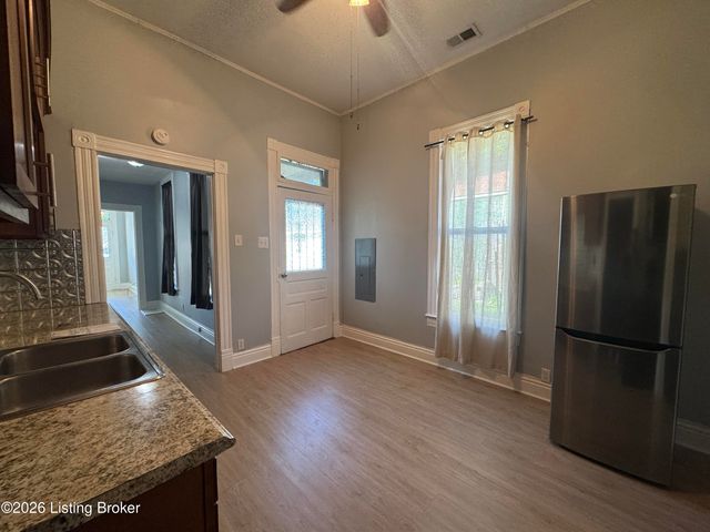 125 N Jane St, Louisville, KY 40206