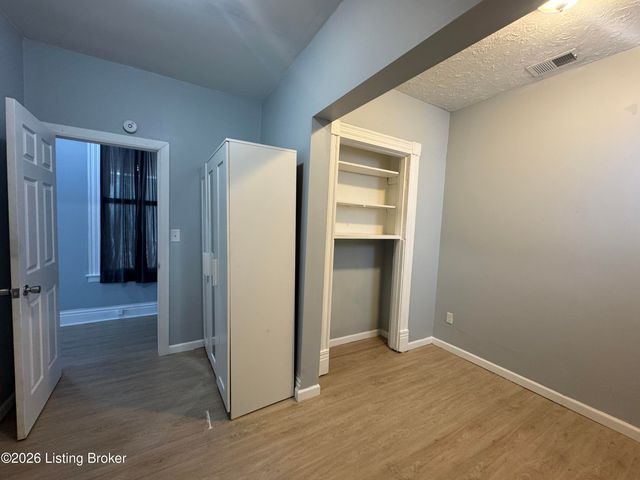 125 N Jane St, Louisville, KY 40206