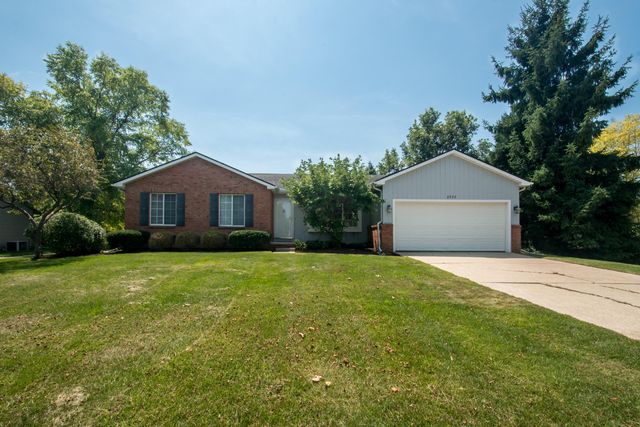 6595 Sauk Trail, Saline, MI 48176