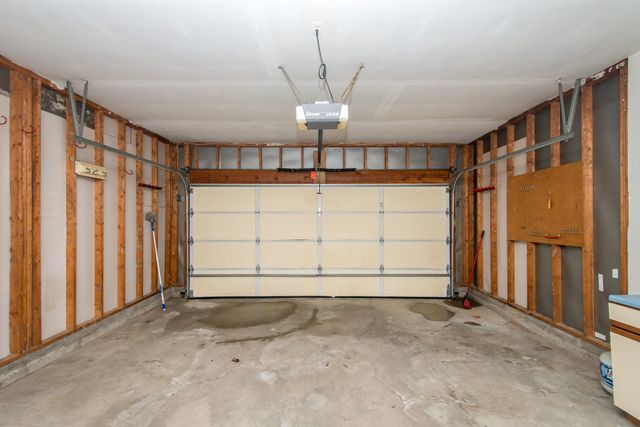 6595 Sauk Trail, Saline, MI 48176