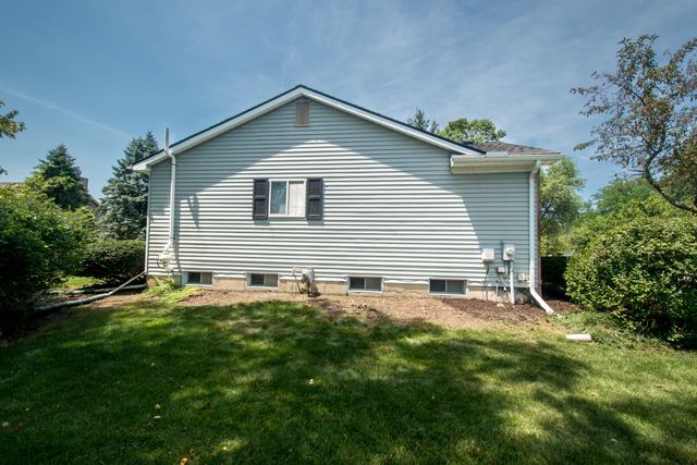 6595 Sauk Trail, Saline, MI 48176