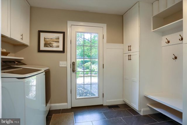 11 HICKORY MEADOW RD, Cockeysville, MD 21030