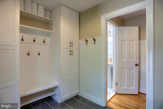 11 HICKORY MEADOW RD, Cockeysville, MD 21030