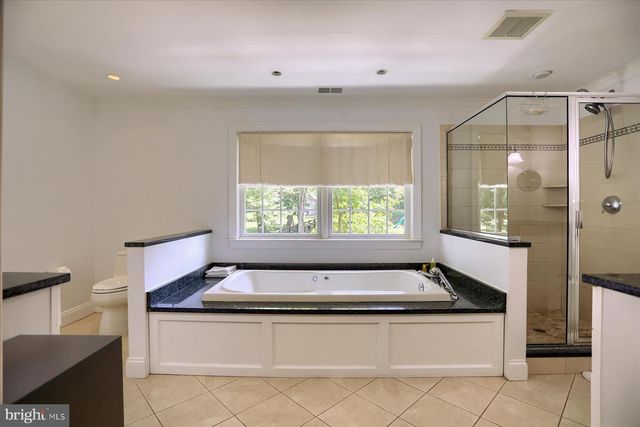 11 HICKORY MEADOW RD, Cockeysville, MD 21030