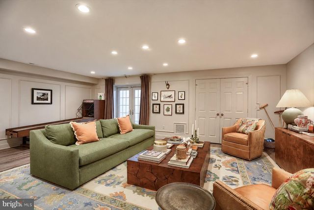 11 HICKORY MEADOW RD, Cockeysville, MD 21030