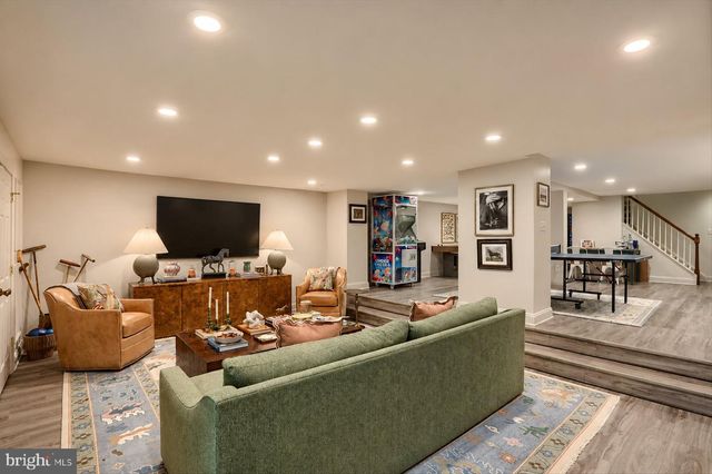 11 HICKORY MEADOW RD, Cockeysville, MD 21030