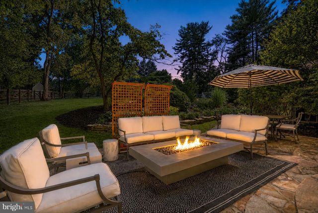 11 HICKORY MEADOW RD, Cockeysville, MD 21030