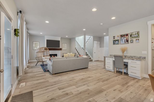 2479 S HONEYSUCKLE DR, Saratoga Springs, UT 84045