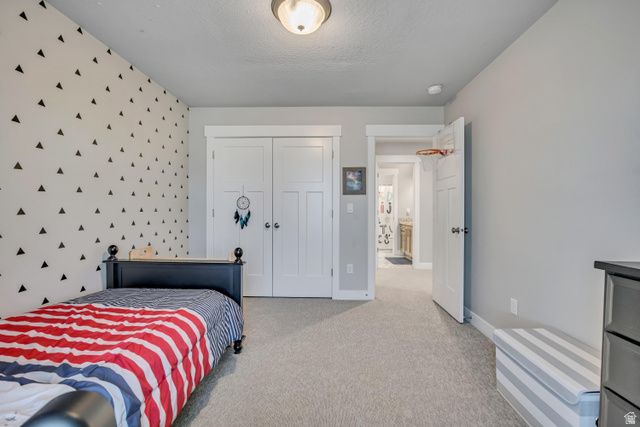 2479 S HONEYSUCKLE DR, Saratoga Springs, UT 84045