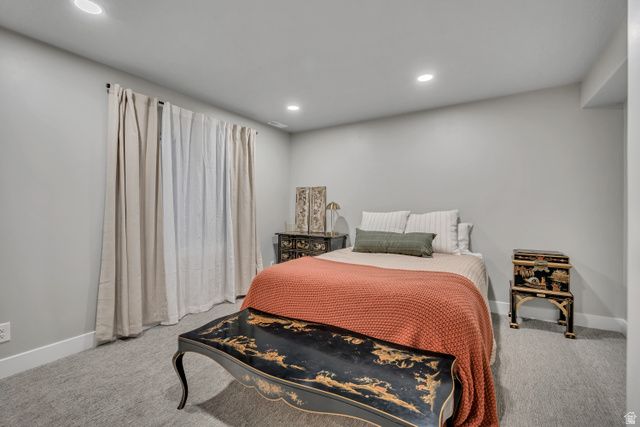 2479 S HONEYSUCKLE DR, Saratoga Springs, UT 84045