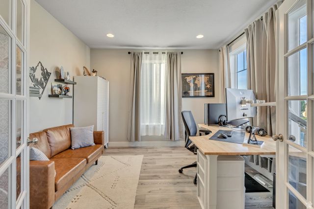 2479 S HONEYSUCKLE DR, Saratoga Springs, UT 84045