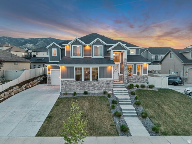 2479 S HONEYSUCKLE DR, Saratoga Springs, UT 84045