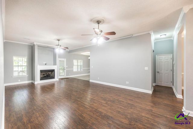 310 Woods Edge Way, Warner Robins, GA 31088