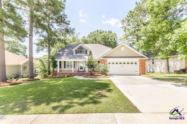 310 Woods Edge Way, Warner Robins, GA 31088