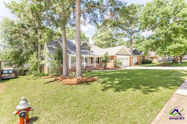 310 Woods Edge Way, Warner Robins, GA 31088