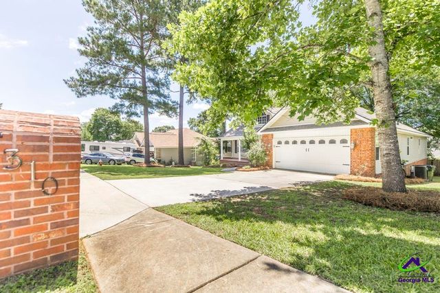 310 Woods Edge Way, Warner Robins, GA 31088