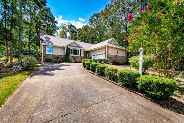 315 Mountain Ranch Dr., Fairfield Bay, AR 72088