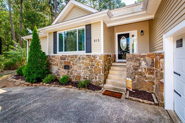 315 Mountain Ranch Dr., Fairfield Bay, AR 72088