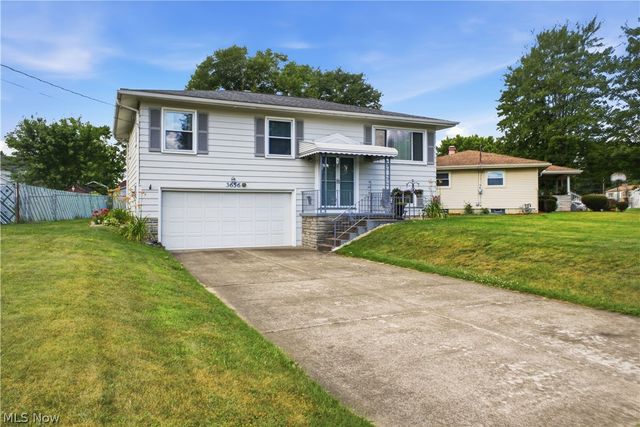 3656 High Meadow Drive, Canfield, OH 44406