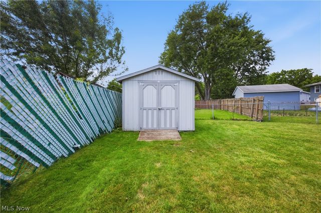 3656 High Meadow Drive, Canfield, OH 44406