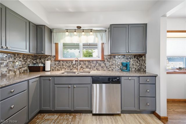 3656 High Meadow Drive, Canfield, OH 44406