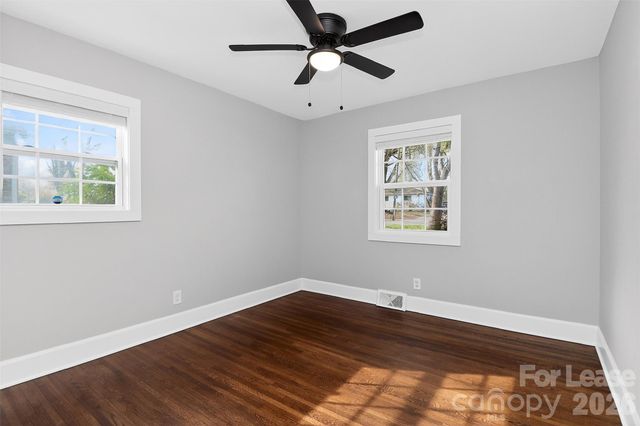 3801 Sudbury Road, Charlotte, NC 28205