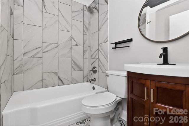 3801 Sudbury Road, Charlotte, NC 28205