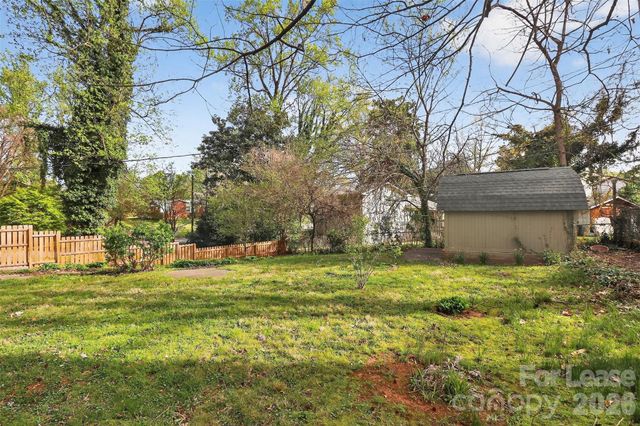 3801 Sudbury Road, Charlotte, NC 28205