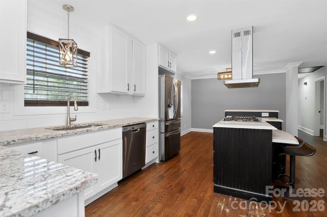 3801 Sudbury Road, Charlotte, NC 28205