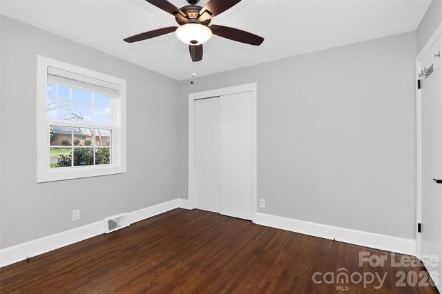 3801 Sudbury Road, Charlotte, NC 28205