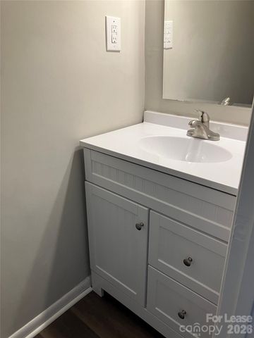 7942 Westcape Drive, Denver, NC 28037