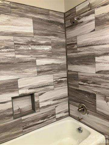 7942 Westcape Drive, Denver, NC 28037