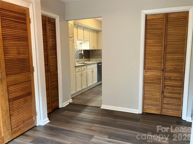 7942 Westcape Drive, Denver, NC 28037