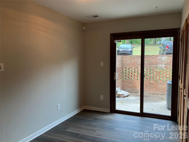 7942 Westcape Drive, Denver, NC 28037